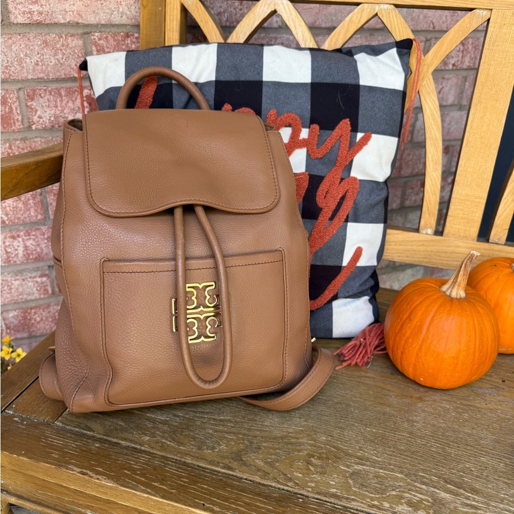 Tory Burch Pebbled Leather Backpack – Camel Brown